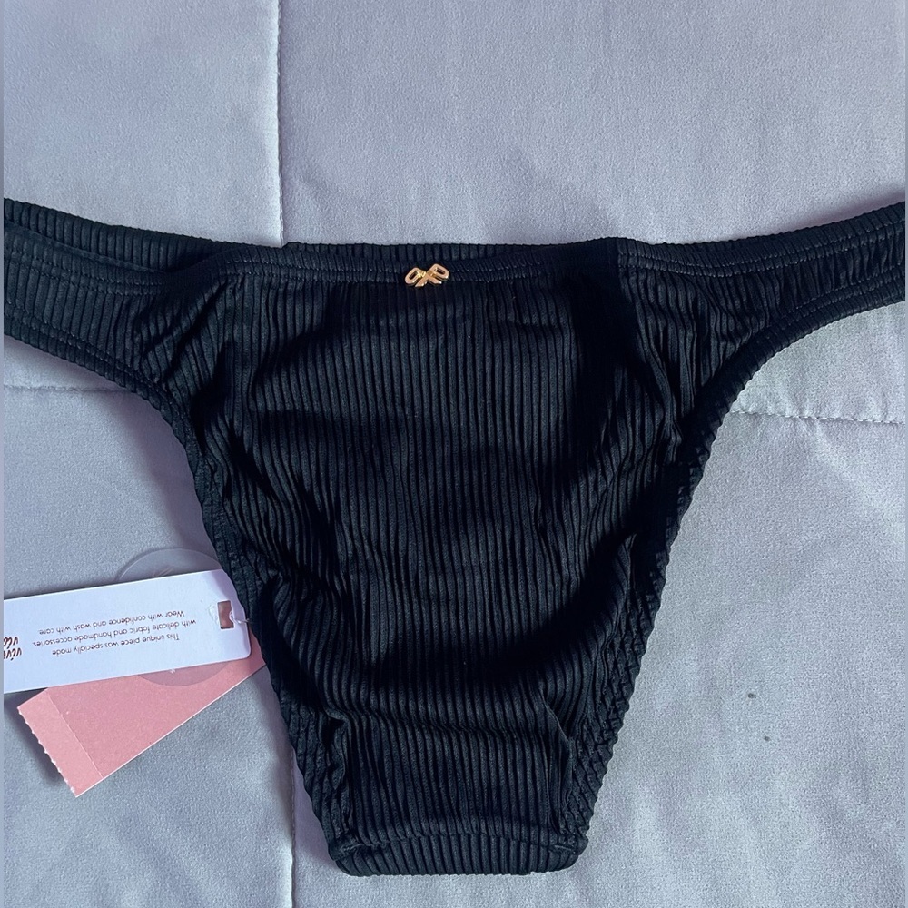 NWT PilyQ Black Pearl Basic Teeny Bikini Bottom - Picture 7 of 11